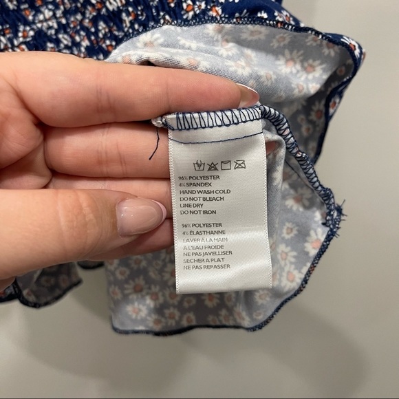 Urban Outfitters UO Demi Smocked Peplum Tank Top Daisy Print Blue Navy Large - Picture 6 of 7